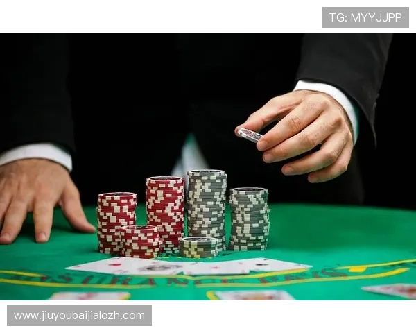 全面解析真人视讯投注的玩法技巧,助你在网络赌场中轻松赢取丰厚奖金 全面解析真人视讯投注的玩法技巧,助你在网络赌场中轻松赢取丰厚奖金